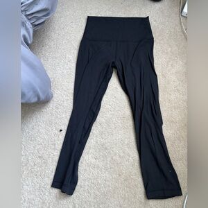 Black Embossed Aligns size 4